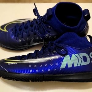 Boys Nike Mercurial indoor soccer shoes